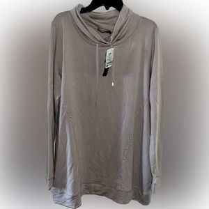 Faded-Out Purple Top with pockets